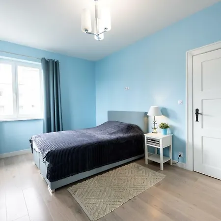 Victus Apartamenty, Roma Daire
